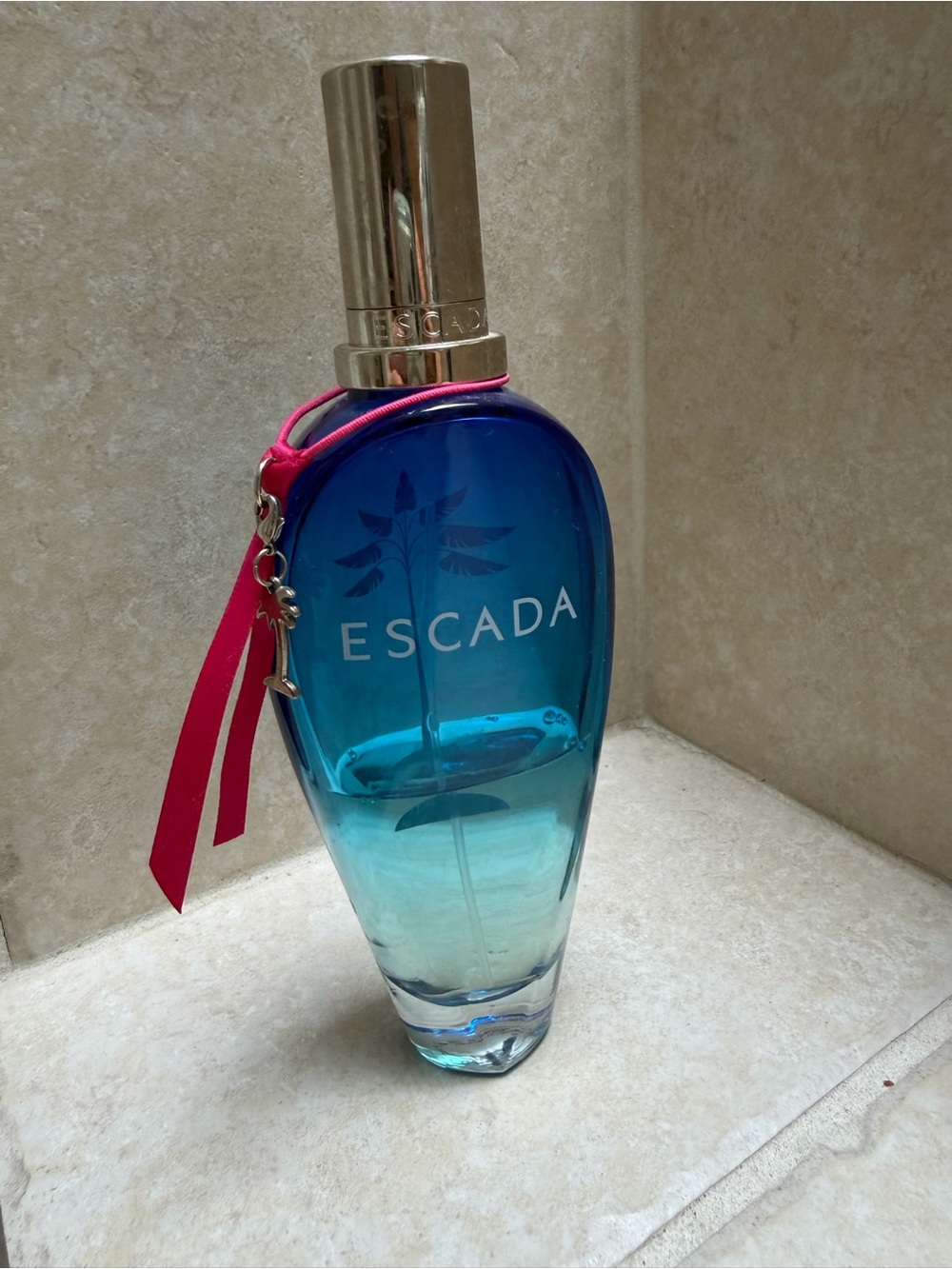 Escada parfume